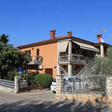 Apartments With A Parking Space Umag - 7039 Exterior photo