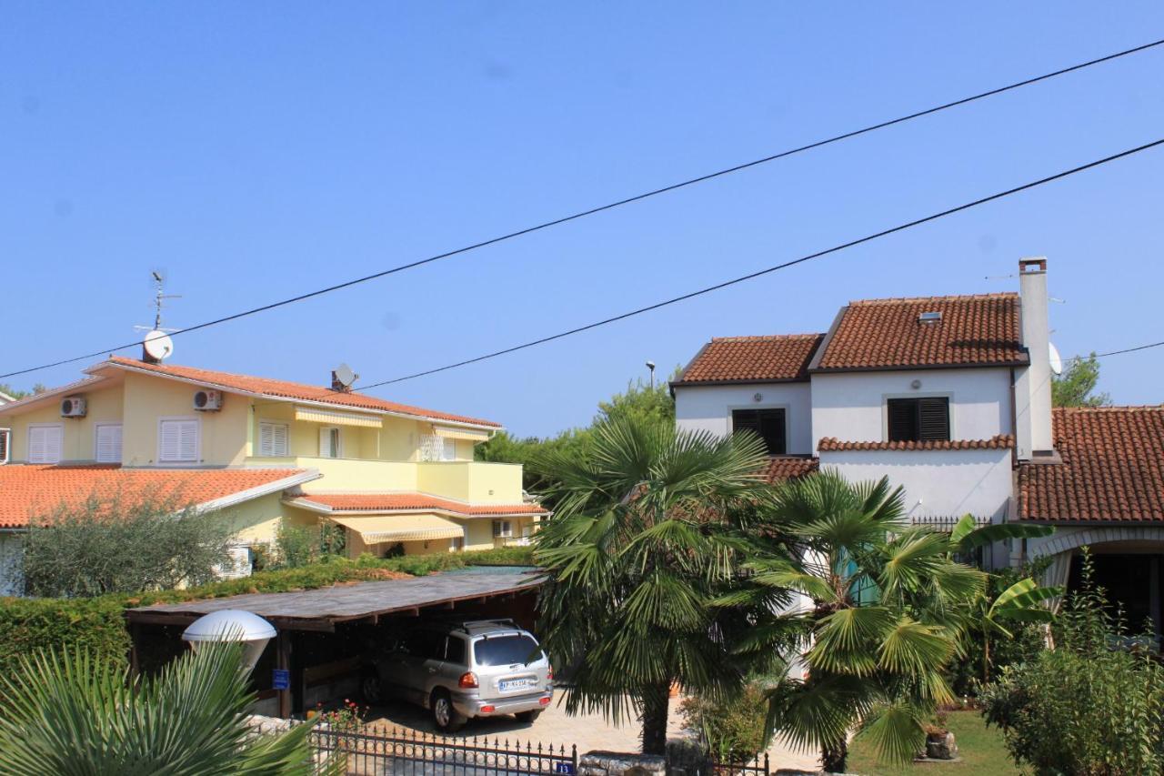 Apartments With A Parking Space Umag - 7039 Exterior photo